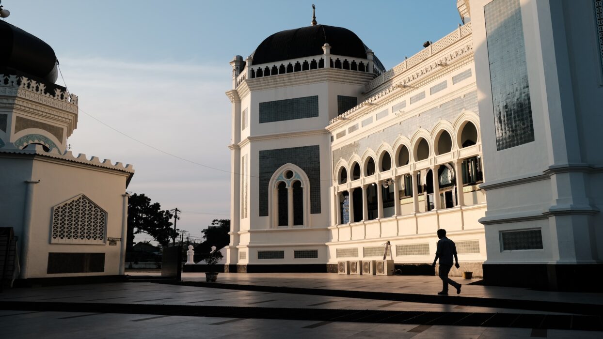 3-hari-keliling-medan-kuliner-budaya-dan-alam-yang-tak-terlupakan
