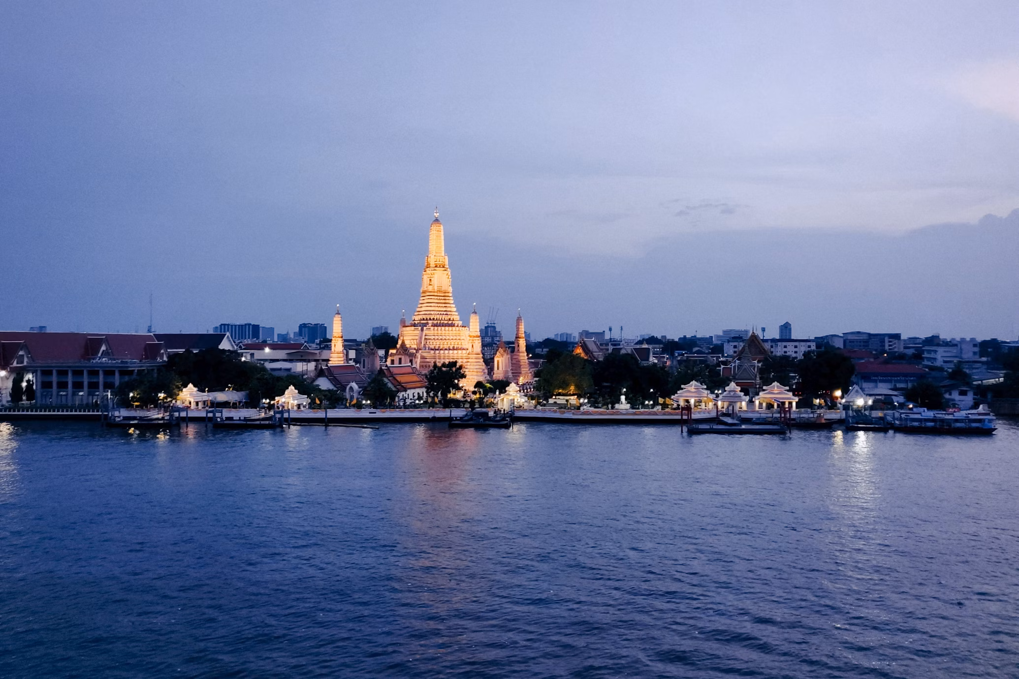 di-antara-lotus-dan-lampion-jejak-langkahku-di-thailand