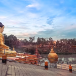 langit-emas-di-wat-arun-kisah-cinta-dengan-thailand