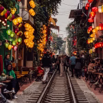 romantisme-rel-baja-menikmati-pesona-alam-dan-budaya-vietnam-lewat-perjalanan-kereta