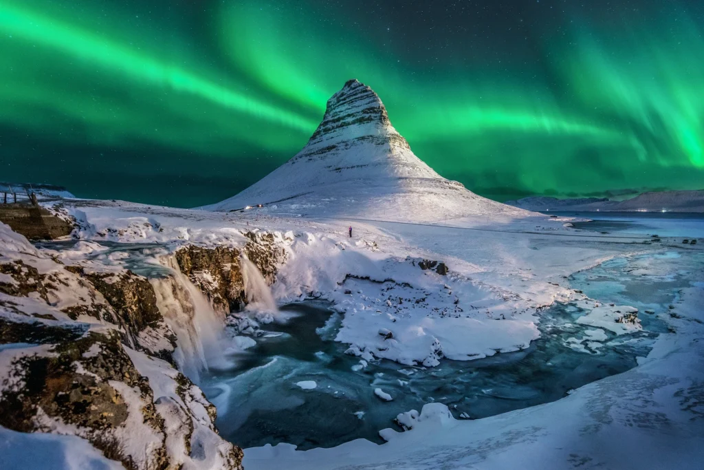 kirkjufell-gunung-paling-fotogenik-di-dunia