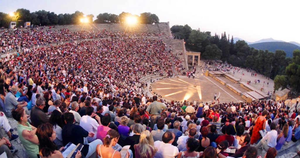 festival-athena-epidaurus-pesta-teater-di-musim-panas