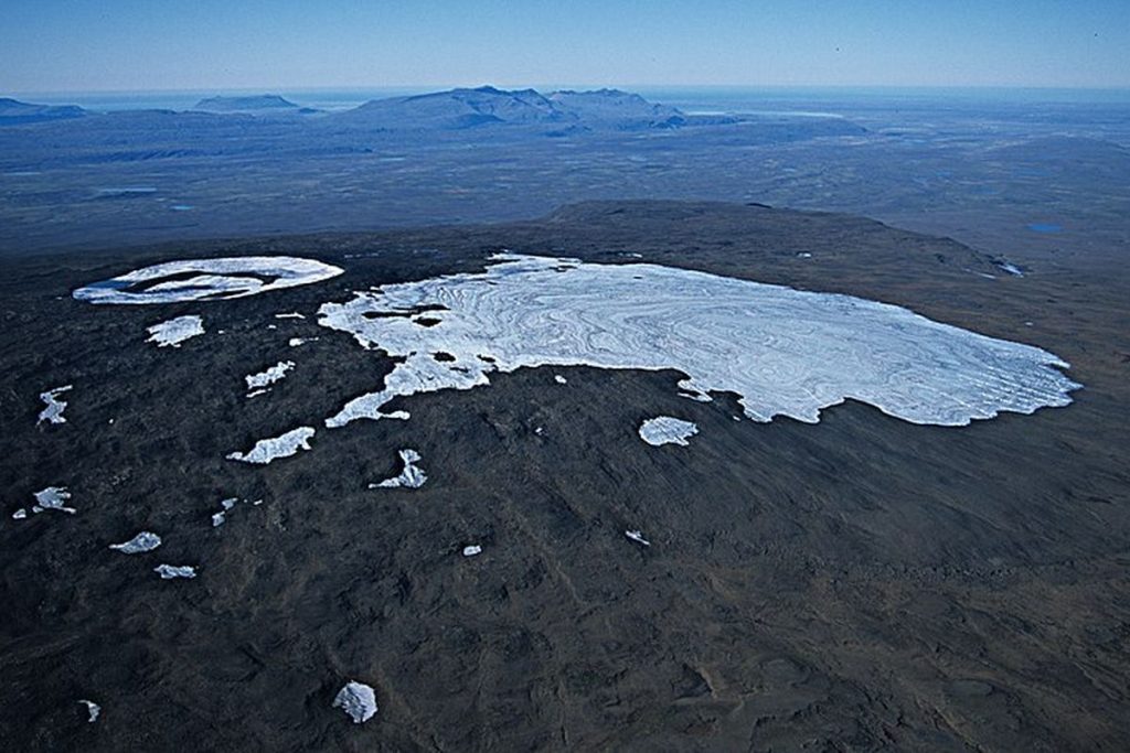 di-balik-gletser-museum-perubahan-iklim-dan-warisan-es-islandia