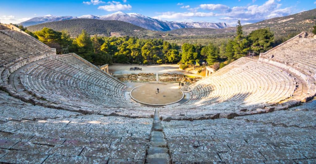 teater-epidaurus-akustik-sempurna-sejak-abad-ke-4-sm