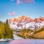colorado-dari-udara-naik-balon-udara-di-atas-pegunungan-salju