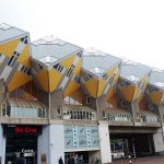 rumah-kubus-di-oia-arsitektur-ikonik-dengan-pemandangan-surga